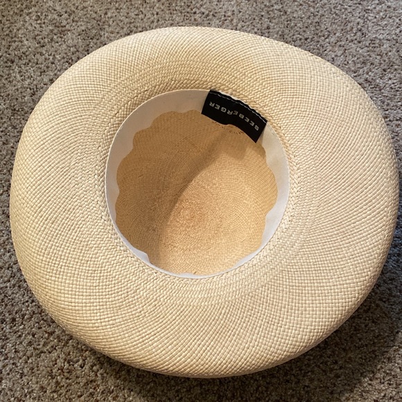 Sm/med Seeberger Straw Hat-NWOT - Picture 4 of 5